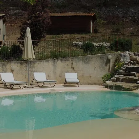 Le Deffends De Redon Couette-café 3*