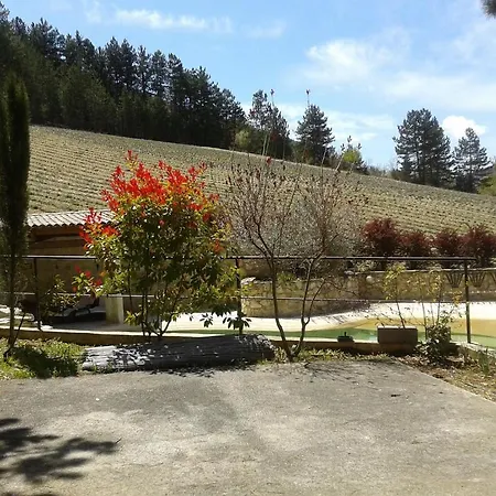 Bed & Breakfast Le Deffends De Redon 3*
