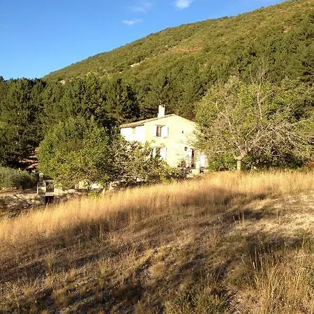 Le Deffends De Redon 3* Montbrun-les-Bains