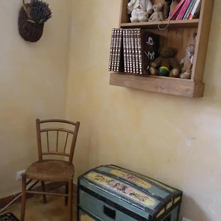 Le Deffends De Redon Bed & Breakfast 3*