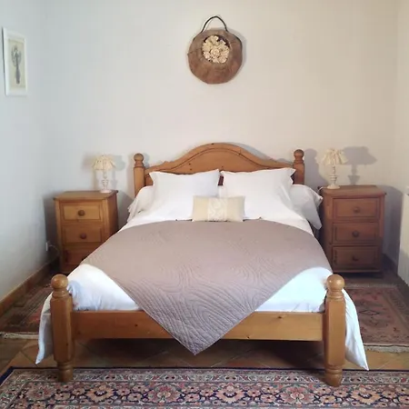 Bed & Breakfast Le Deffends De Redon