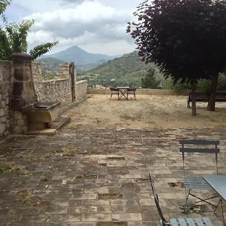 Le Deffends De Redon 3* Montbrun-les-Bains