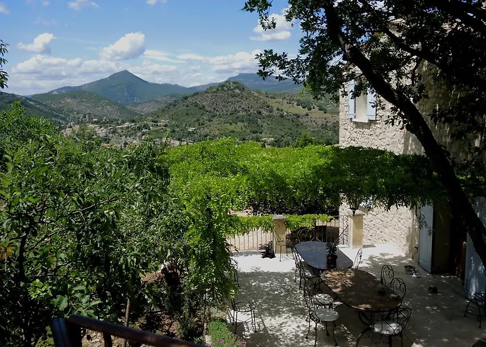 Le Deffends De Redon