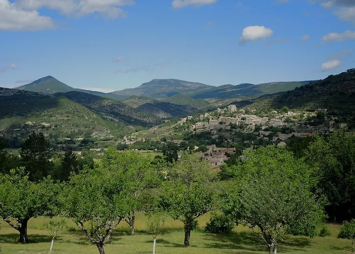 Bed & Breakfast Le Deffends De Redon