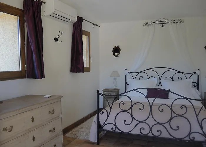 Le Deffends De Redon Bed & Breakfast Montbrun-les-Bains